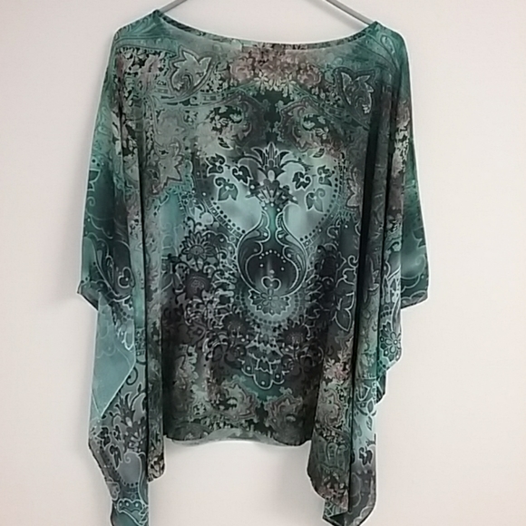 Top - Picture 2 of 3